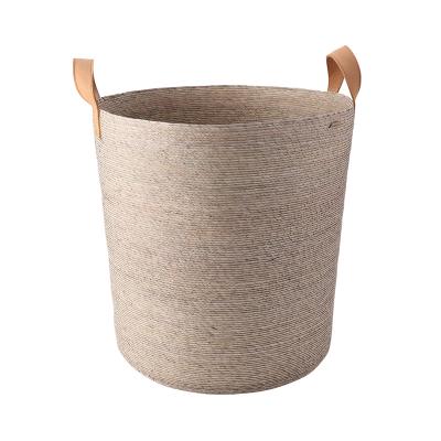 TAMBO BASKET WITH LEATHER HANDLE