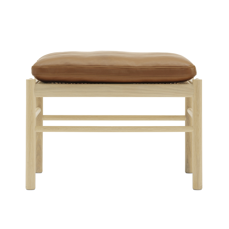 CARL HANSEN&SON(カール・ハンセン&サン)OW149F コロニアルフットスツール オークオイル THOR307