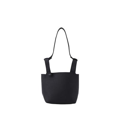 zattu(ザッツ)YONAS(ヨナス)オフブラック