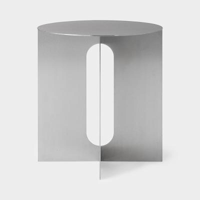 Audo Copenhagen(オドー・コペンハーゲン)アンドロジャイン サイド テーブル スチール ベース ブラッシュド
