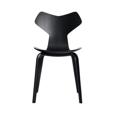 FRITZ HANSEN（フリッツ・ハンセン）グランプリチェア カラードアッシュ ブラック ウッドレッグ