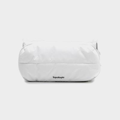 TOPOLOGIE（トポロジー）ボトル サコッシュ ミディアム エクリュ マットコーテッド