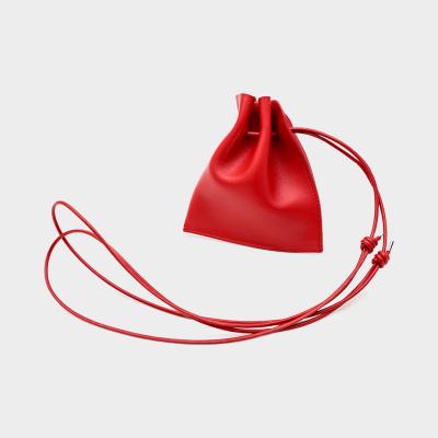 itti（イッチ）ヘリー キンチャク ポーチ　XXS / ディプロ スカイ / レッド