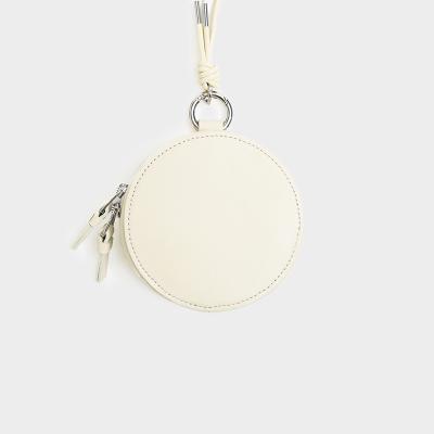 ITTI（イッチ）ミシェル サークル ポーチ アイボリー