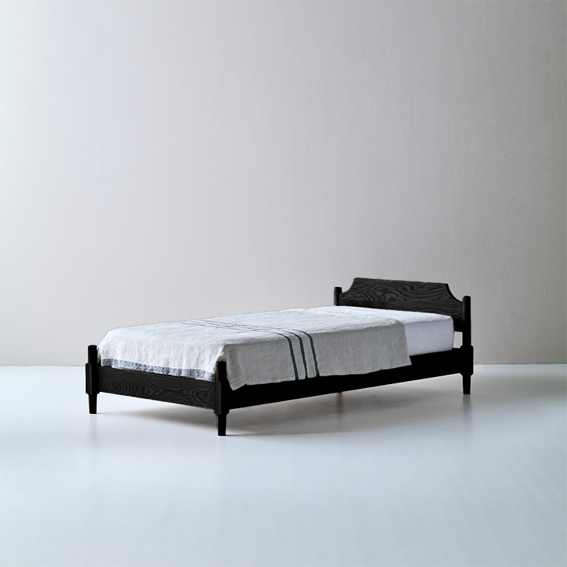 【クィーンサイズ】 アン シェーカー ベッド ビーチブラック