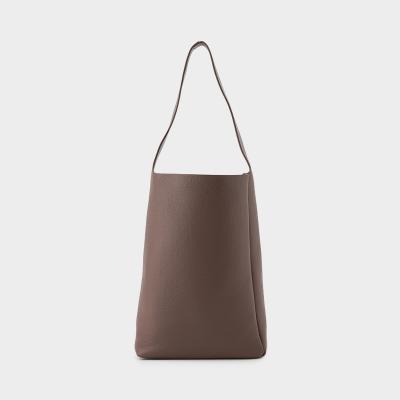 AETA（アエタ）ショルダー M ブラウン