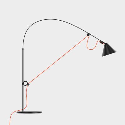 Midgard Licht（ミッドガード・リヒト）AYNO（アイノ） S テーブルランプ ブラック / ネオンオレンジ