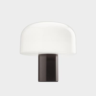 FLOS(フロス)ベルホップ グラス テーブル チョコ