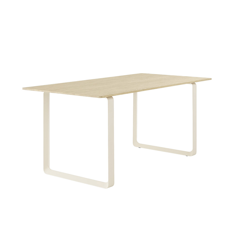 70/70 TABLE SAND FRAME /SOLID OAK TOP