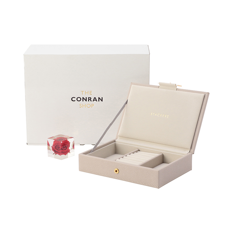 母の日 ジュエリーボックスとバラのセット The Conran Shop The Conran Shop コンランショップ The Conran Shop 母の日 ジュエリーボックスとバラのセット The Conran Shop The Conran Shop コンランショップ The Conran Shop