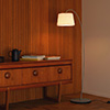 <strong>Snowdrop Floor Lamp Japan-Exclusive Colour Grey</strong><br />レ・クリントのベストセラー「スノードロップ フロアランプ」に、日本限定カラー のグレーが登場。<br />ご購入はこちら